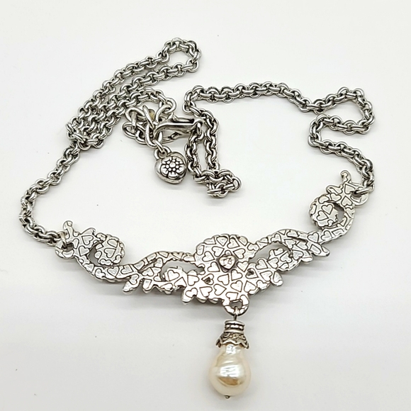 Brighton Rare "VICTORIAN BAROQUE" Openwork Filigree Neck w Glass Pearl Drop! - Picture 9 of 12